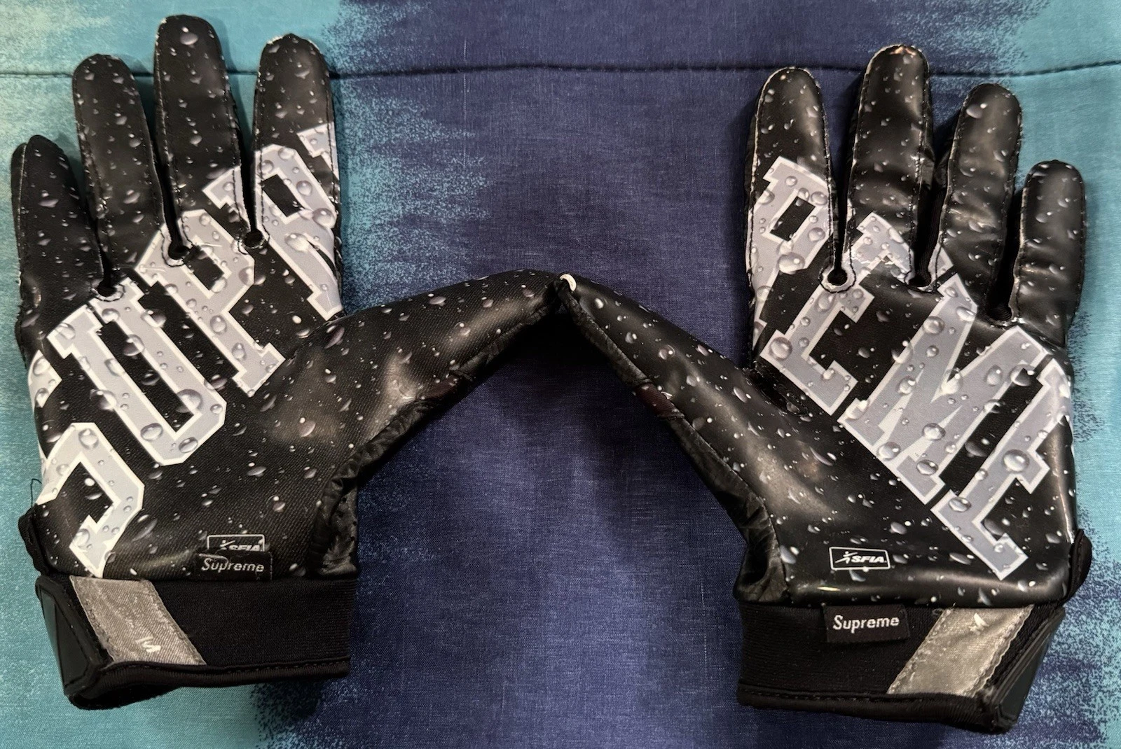 Gants de football noir Nike Supreme homme taille M