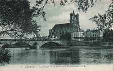 78 MANTES LA JOLIE LES BORDS DE LA SEINE ET LA CATHEDRALE
