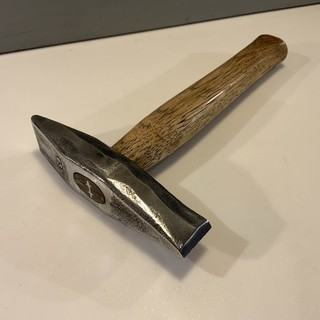 VINTAGE 1 1/2 LB DOUBLE ENDED MASONRY HAMMER WITH HICKORY HANDLE