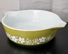 Vintage Pyrex Spring Blossom 47  1 pt Casserole Dish Green And White No Lid