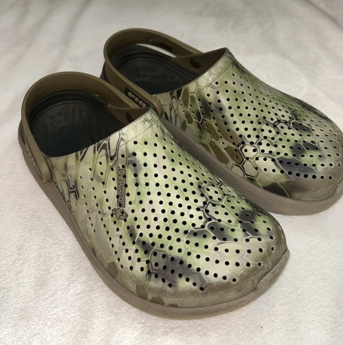 Men's kryptek crocs sale