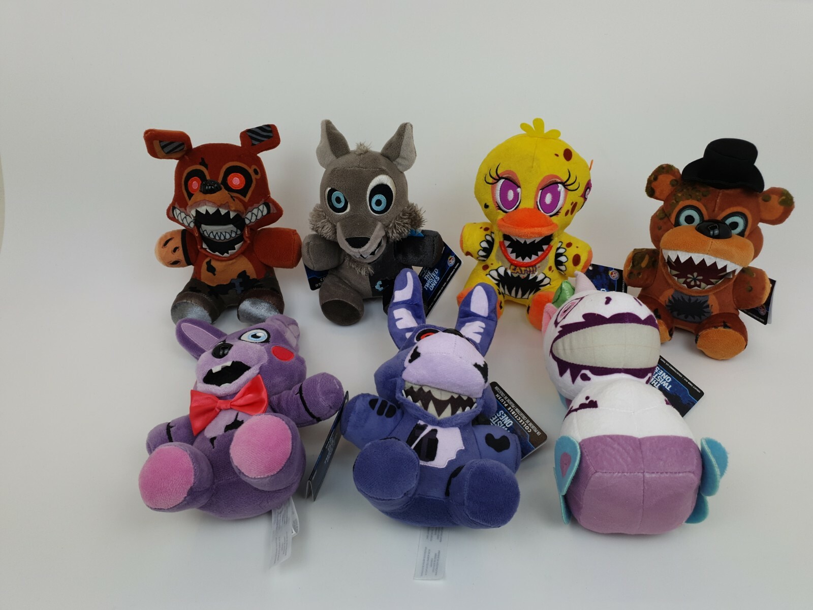 five nights at freddy's 6 plushies
