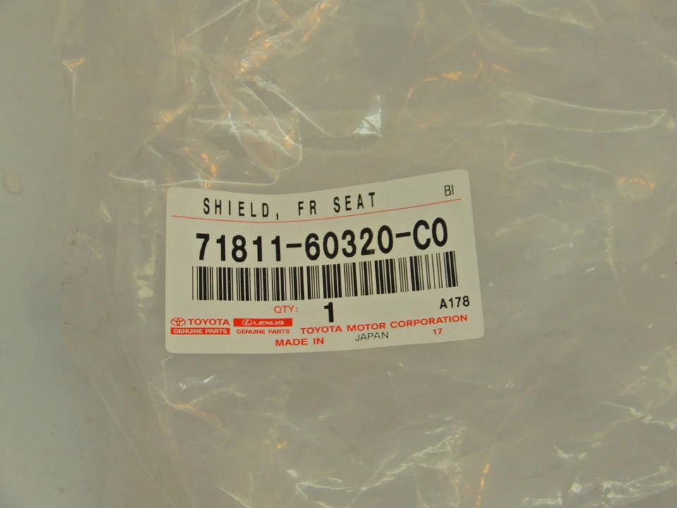 Cubierta protectora de cojín de asiento delantero derecho OEM 71811-60320-C0 2010-2018 Lexus GX460 OEM Foto 4 de 4