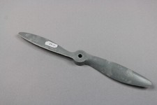 ZC3702 Aviomodelli piece detachee avion RC helice 2 pales super sonic  23 x 15