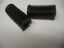 YAMAHA SR125 SR 125 FRONT FOOTREST RUBBERS FOOT REST PEGS