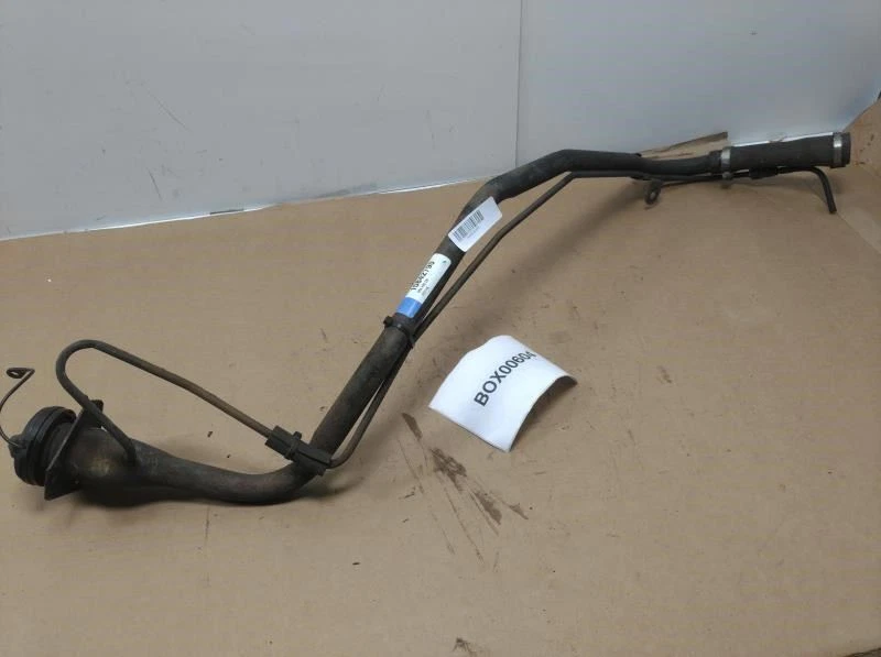 2007 SATURN OUTLOOK XE ГОРЛОВИНА ТРУБЫ ГАЗОВОГО ТОПЛИВНОГО БАКА с ФИЛЬТРУЮЩИМ ШЛАНГОМ OEM + - Изображение 3 из 4