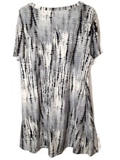 Lida Woman's Dress Size LARGE-XL Black/Gray/White with pockets, Pullover