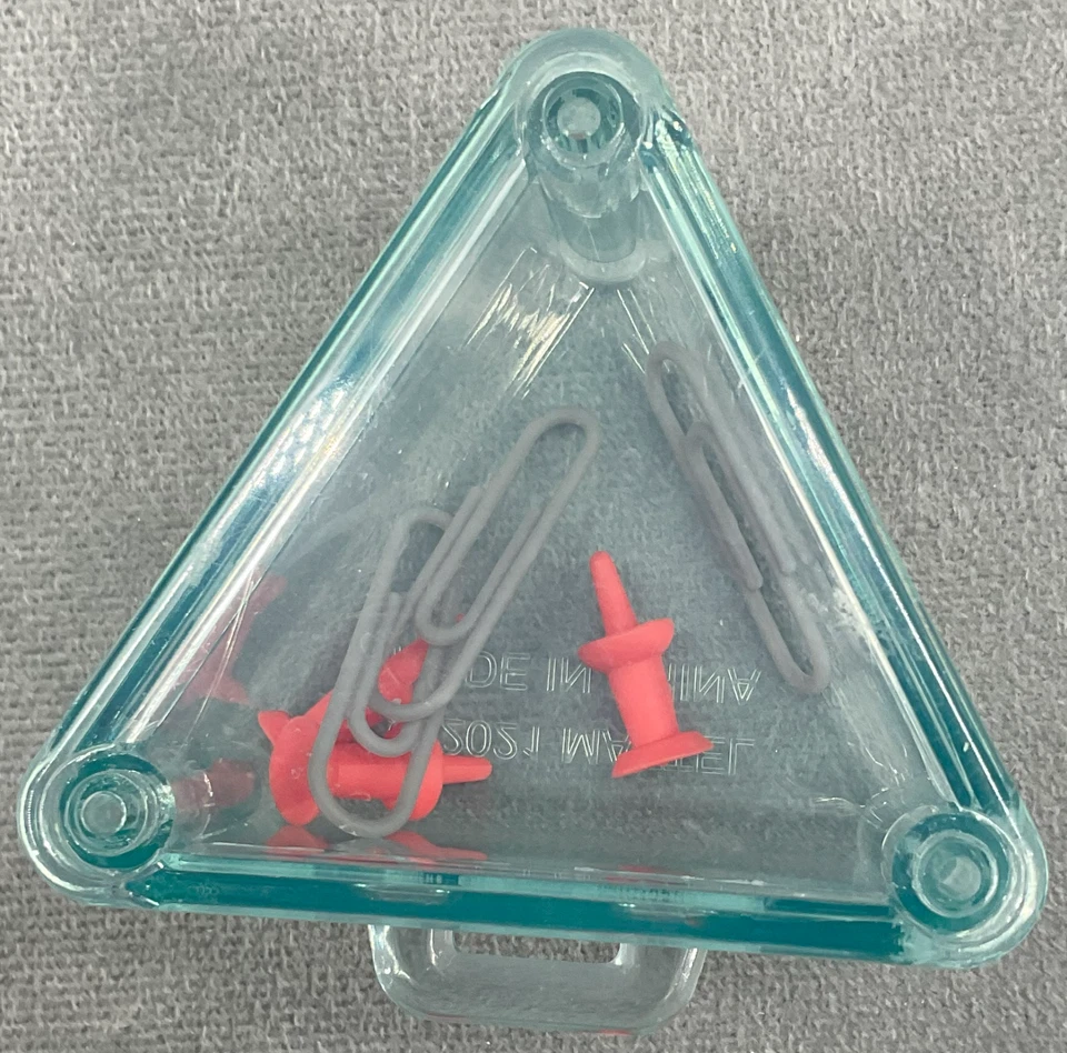 Mesa de centro de actividades Fisher-Price Like a Boss pieza de repuesto clips de papel juguete Foto 2 de 4