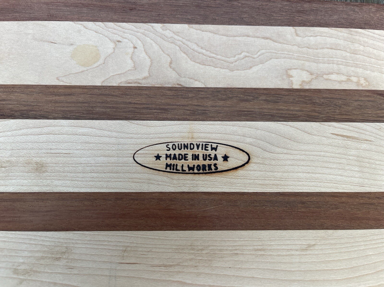 Soundview Millworks Maple/Mahogany  Cutting Board w Silver Fish Shaped Handles