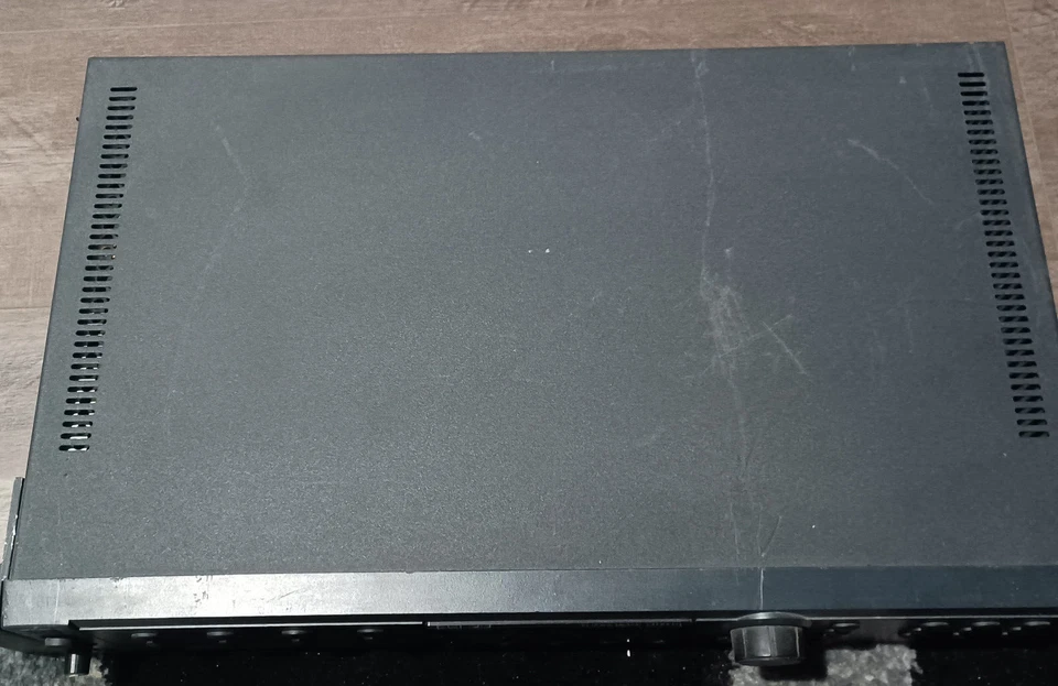 Muestreador digital 32 voces montaje en rack E-MU ESI-32 - ¡Excelente estado! ¡BONITO!! Foto 2 de 3