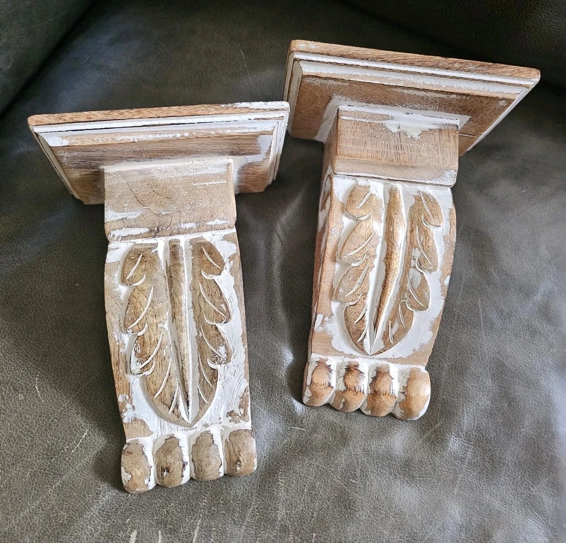 Set Of 2 Wooden White Washed Distressed Shelf Sconces Wall Hangers