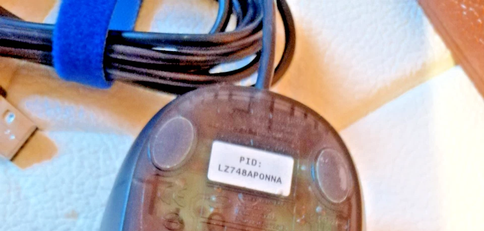 Logitech P10 Maus Optische Computer Maus Schwarz mit Kabel USB 1000 DPI - Bild 2 von 2