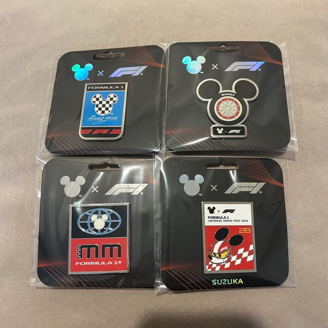 F1×ディズニー ピンバッジ 4個セット　日本GP2026 F1 x Disney Pin Badge Set of 4 - Japanese GP 2026 | eBay