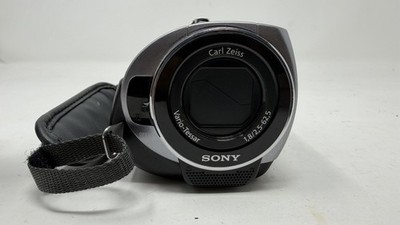 Sony Handycam DCR-SR62 (30 GB) Flash Media, Hard Drive Camcorder