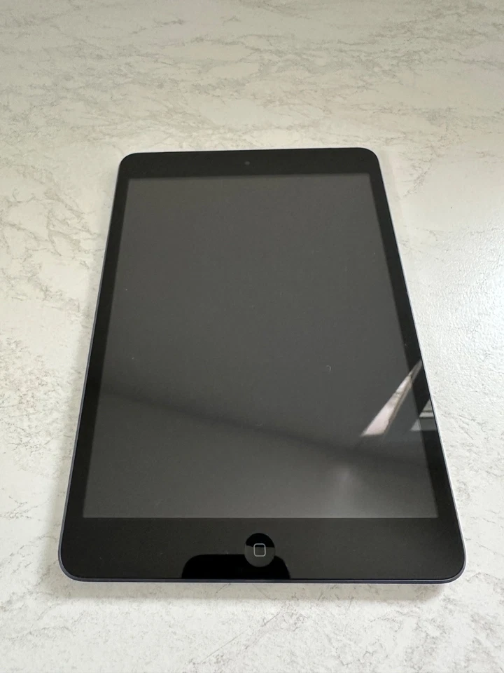 Apple iPad mini 64GB, WLAN + Cellular, Model A1455 (2012) - Sehr guter Zustand - Bild 4 von 4