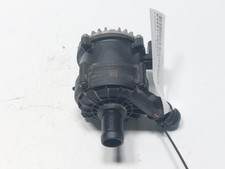 Pompe à eau Renault Captur