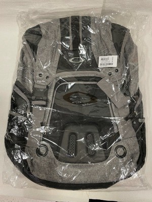oakley gearbox backpack