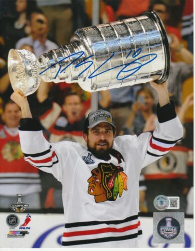 PATRICK SHARP Signed 2013 STANLEY CUP 8x10 PHOTO Beckett Authenticated (BAS) - Picture 1 of 2