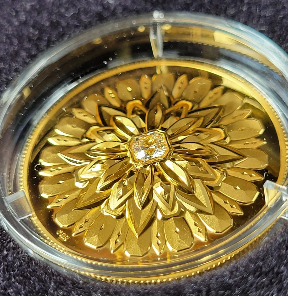 2019 $200 Purely Brilliant Collection:Forevermark BK Label Square-Pure Gold Coin - Image 2 of 4