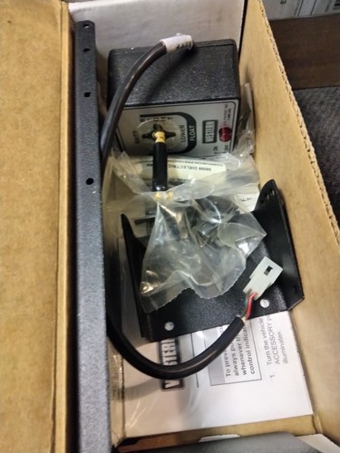 NOS Western/Fisher Joystick Controller Snow Plow 56369 Unimount Ultra 8292 6 pin NOS Western/Fisher Joystick Controller Snow Plow 56369 Unimount Ultra 8292 6 pin