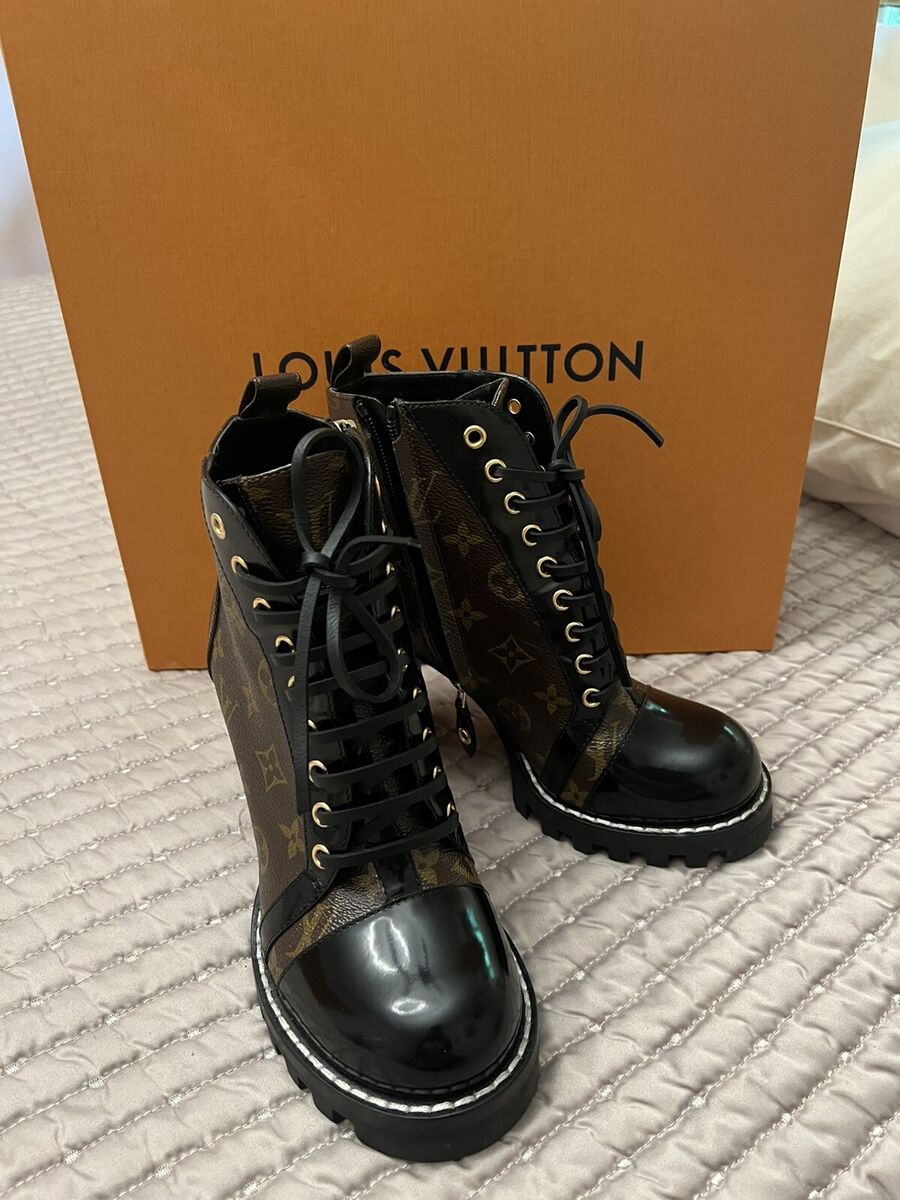 Louis Vuitton Women Black Leather Star Trail Ankle Boot Size 38 US