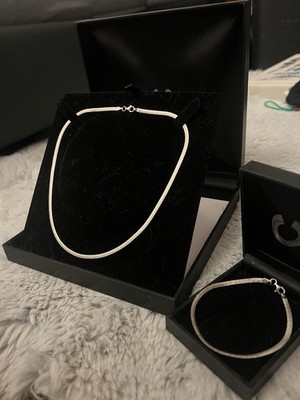 Echt Silber Schmuckset - Kette und Armband