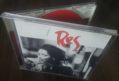 RES How I Do US CD MCA Records Golden Boys They-Say Vision Santigold Esthero