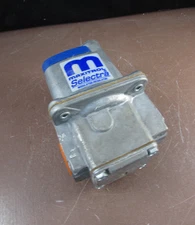 MAXITROL 1/2" Modulator Regulator Valve
