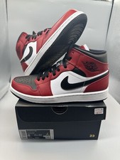 UNDER RETAIL AIR JORDAN 1 MID CHICAGO BLACK TOE 554724-069 WHITE GYM RED 8 / 8.5