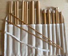 Lot of 20 Clover and Quality Wooden Knitting Needles  Canvas Storage Pouch