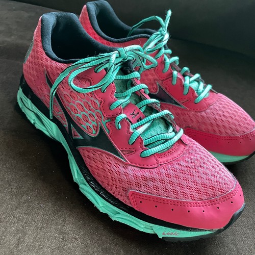 EUC Mizuno Wave Inspire 11 Tomato Red Seaform Green Black Womens 8 US 38.5 EUR