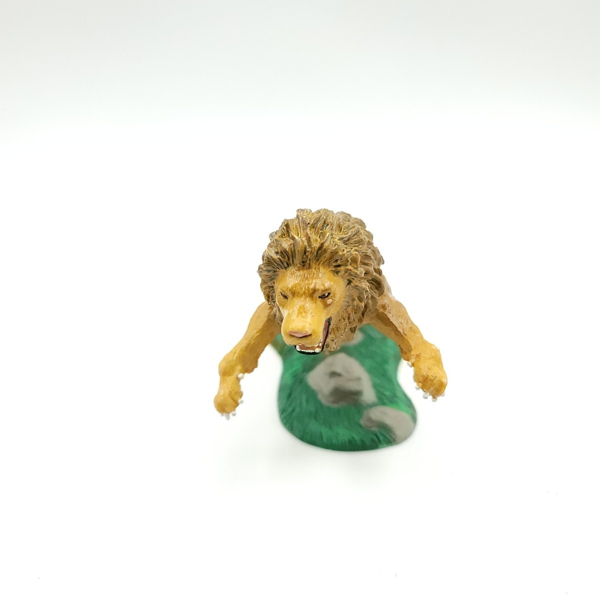 Disney Chronicles Of Narnia Lunging Lion Aslan Figure VG | eBay