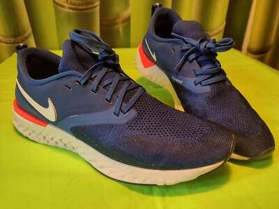 Nike Odyssey React2 Flyknit Sportschuhe Größe 43 in blau in Größe 43  blau