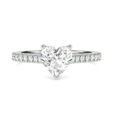 Anillo enchapado en oro blanco de plata de ley 925 con corte de corazón de moissanita libre de impuestos para mujer