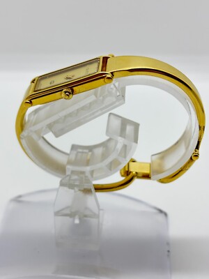 Exc+5 ] GUCCI 1500 Watch Gold Dial Women's Watch Used Working F/S