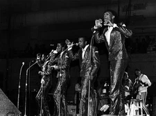 Ricky Bell Ralph Tresvant Michael Bivins And Ronnie Devoe 1985 OLD PHOTO