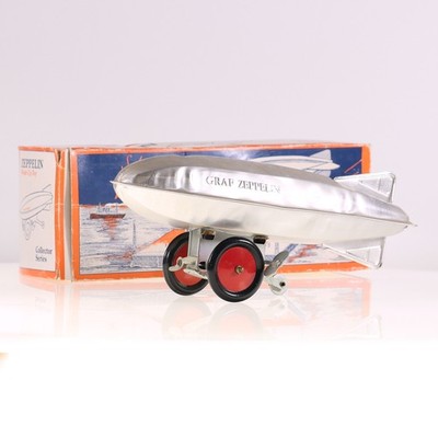 Schylling Zeppelin Wind up Toy Graf Metall Fahrzeug Mit Box Silber