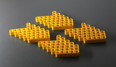 LEGO Technic: 20x Liftarm Modified Bent 3 x 5, gelb