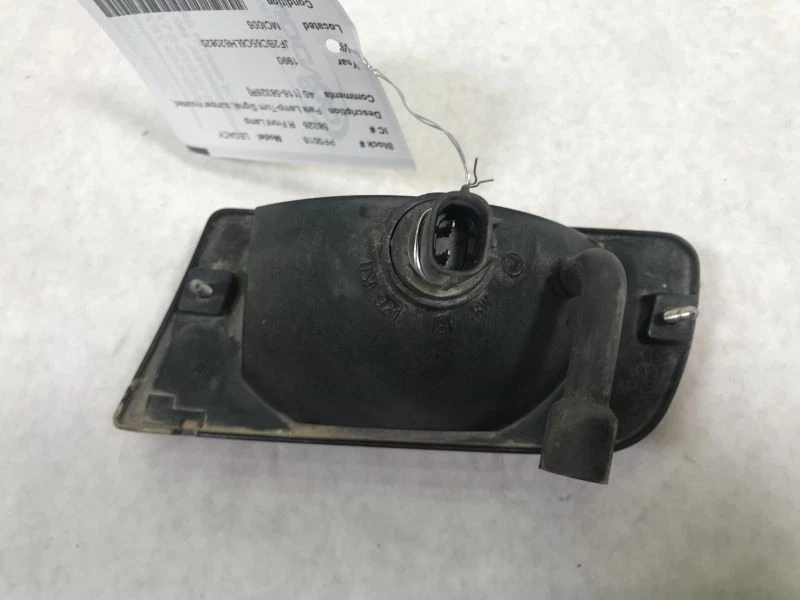 Passenger Corner/Park Light Park Lamp-turn Signal Fits 90 LEGACY 54561 — 第 4/4 张图片