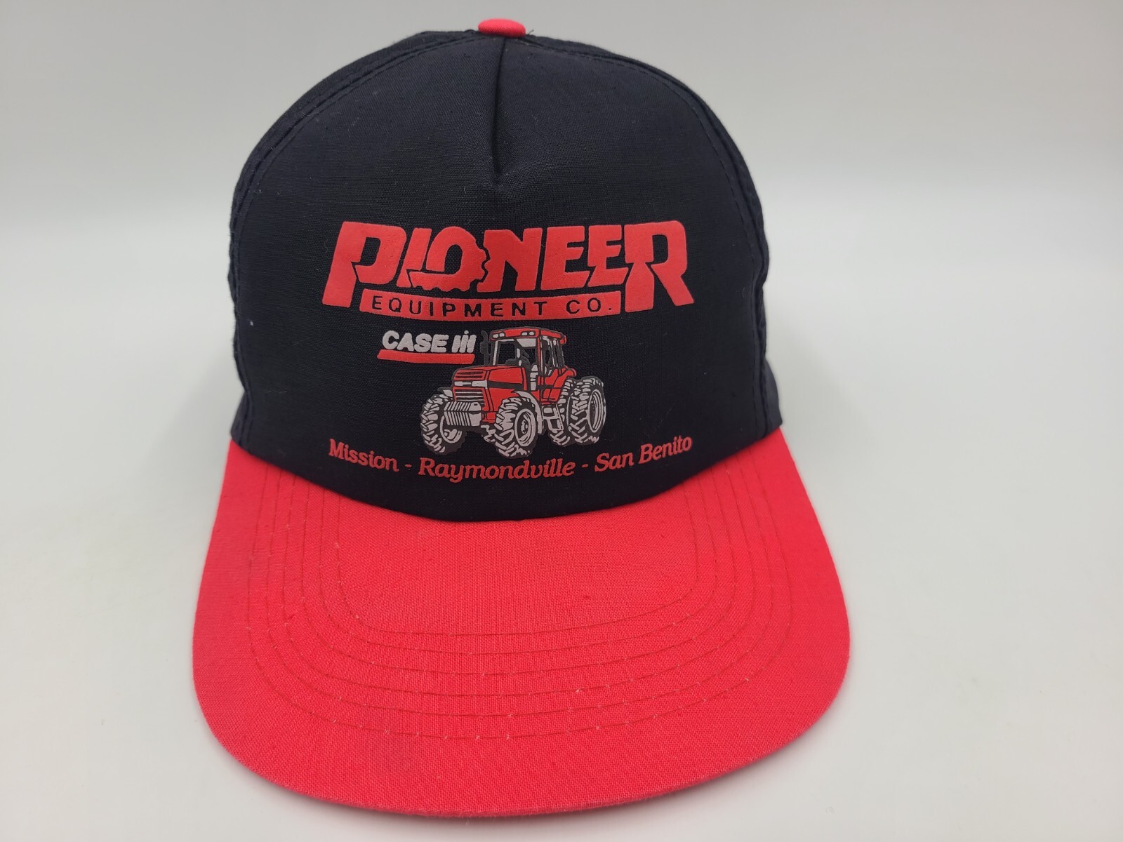 Vintage Pioneer Equipment Co Case Snapback Hat Cap Farm Tractor Men Black Red