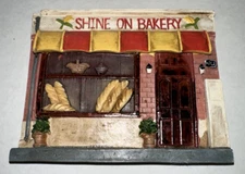 Greenbrier International Shine On Bakery Collectors Series Hanging Wall Decor