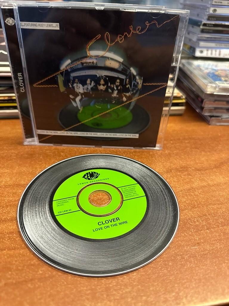 CLOVER LOVE ON THE WIRE (CD 2004) 10 TRACKS