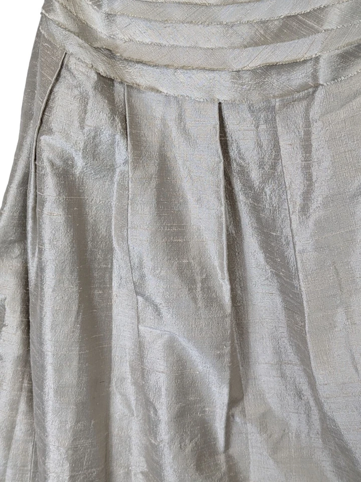 Donna Morgan 尺寸 6 真丝米色泪上衣无肩带紧身胸衣口袋礼服正式 — 第 4/4 张图片