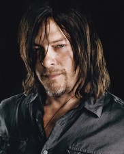 NORMAN REEDUS signed autograph 20x25cm THE WALKING DEAD in person autograph COA