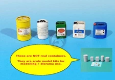 Eureka XXL 1/35 Plastic Chemical Storage Containers #2 (5 pcs) [MODEL KIT] E-067