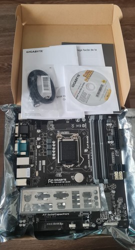 Intel bundle kit Motherboard and CPU new/sealed - Photo 2/8
