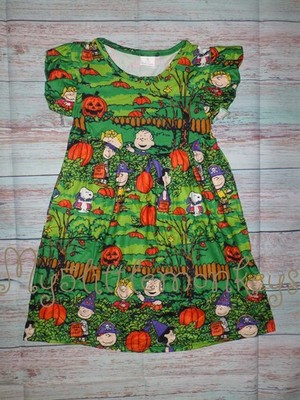 charlie brown green dress Sample Full Size Smocked Printed V-Neck Short Sleeve Dress main image 0
