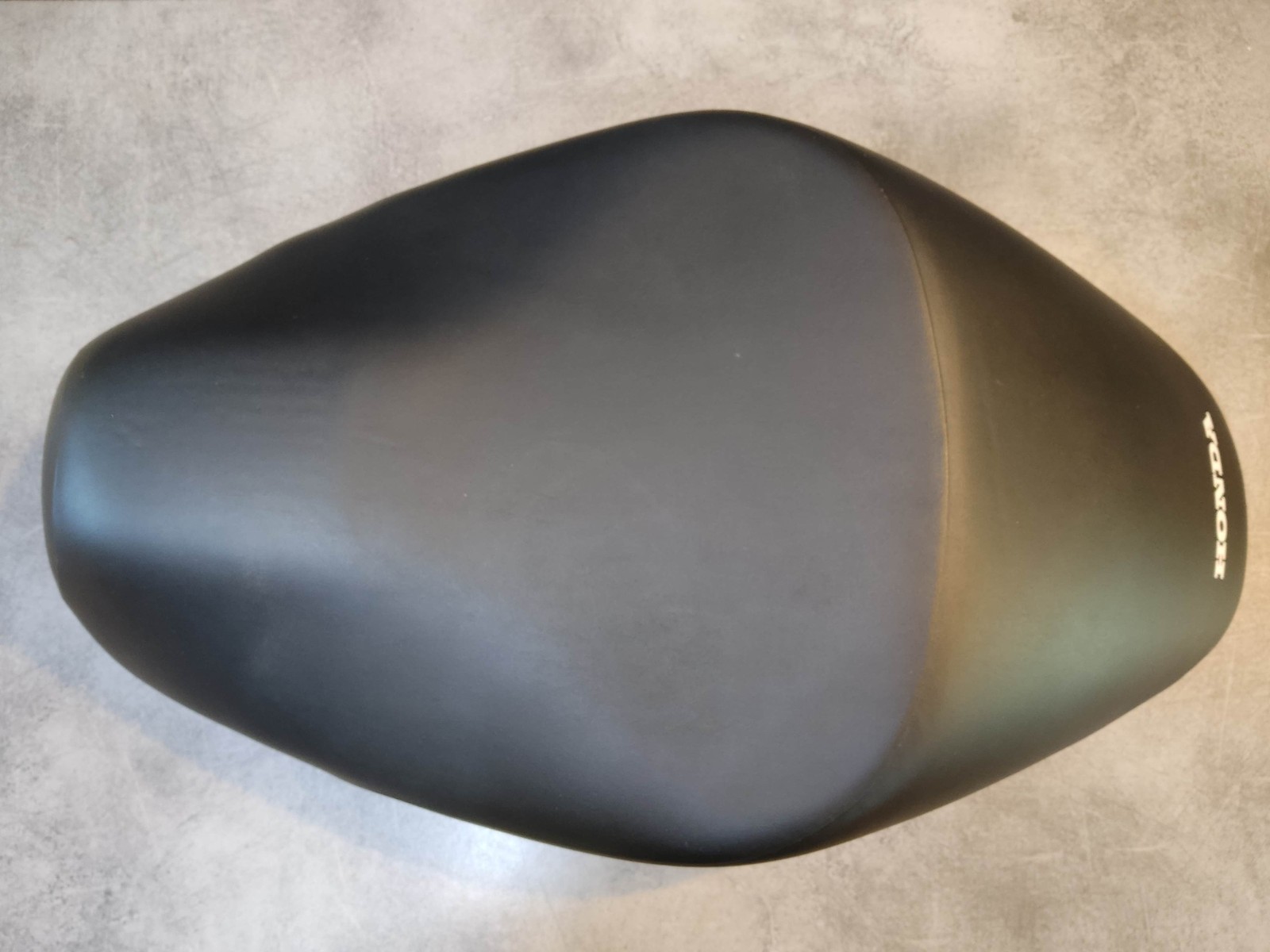 Selle type 1 SRX90 pour remplacer l'assise usée des Honda 1998