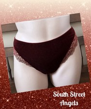 VINTAGE VICTORIA'S SECRET BURGUNDY VELVET EMBROIDERED HI-CUT PANTIES LARGE