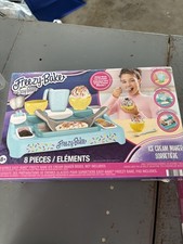 Hasbro Freezy Bake Easy-Bake Ice Cream Maker 8pc Kitchen Toy Blue Boxed Used